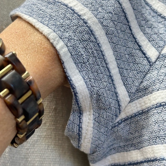 LC LAUREN CONRAD Top /Peplum Stripe Short Sleeve Blue White/ XL - Picture 3 of 9